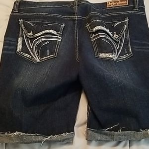 Ariya denim size 16 shorts